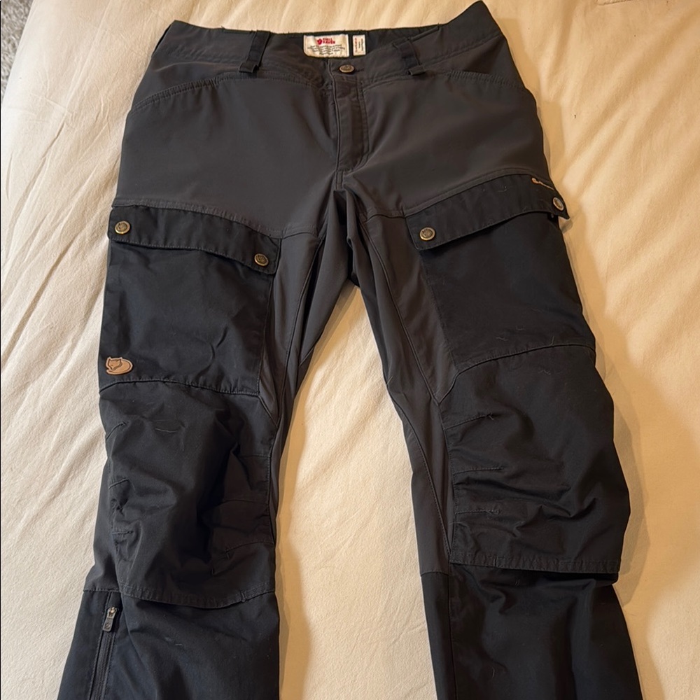 Fjallraven Women's Black Keb Curved Trousers